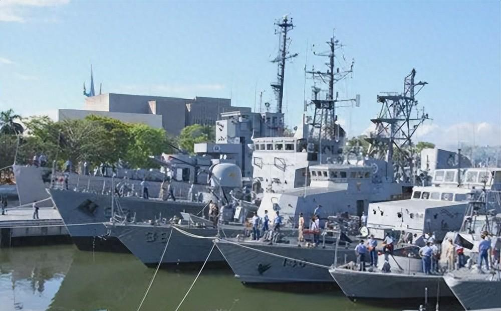 菲律宾万万想不到！精心安排在＂仁爱礁＂的破船，却助力了中国？