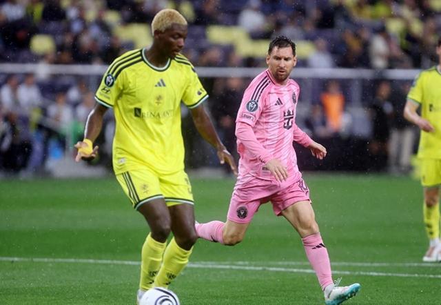 随着梅西双响炮+迈阿密国际3-2，美职联常规赛最新积分榜出炉