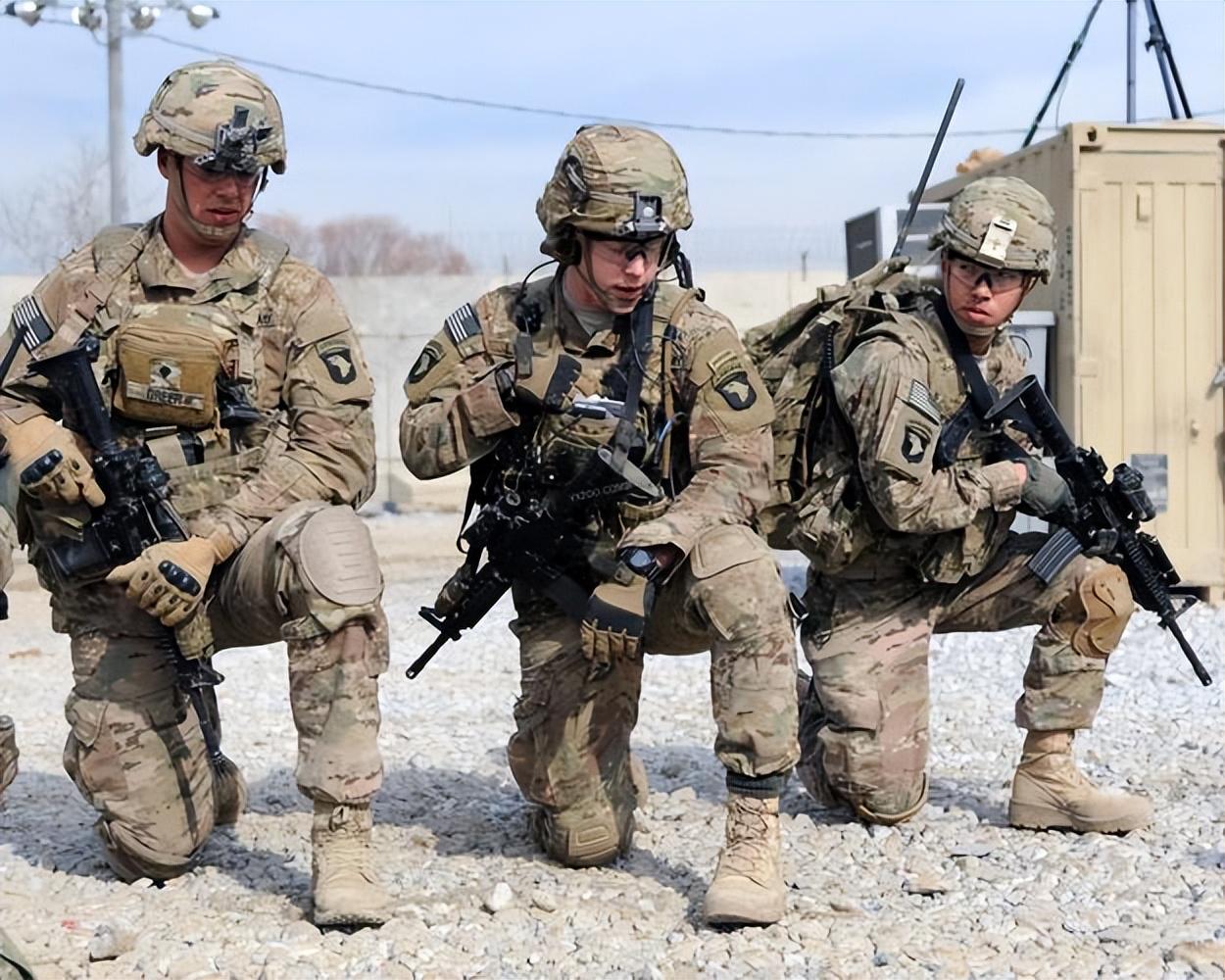 空军全军覆没？伊朗突亮地下底牌！美以傻眼了