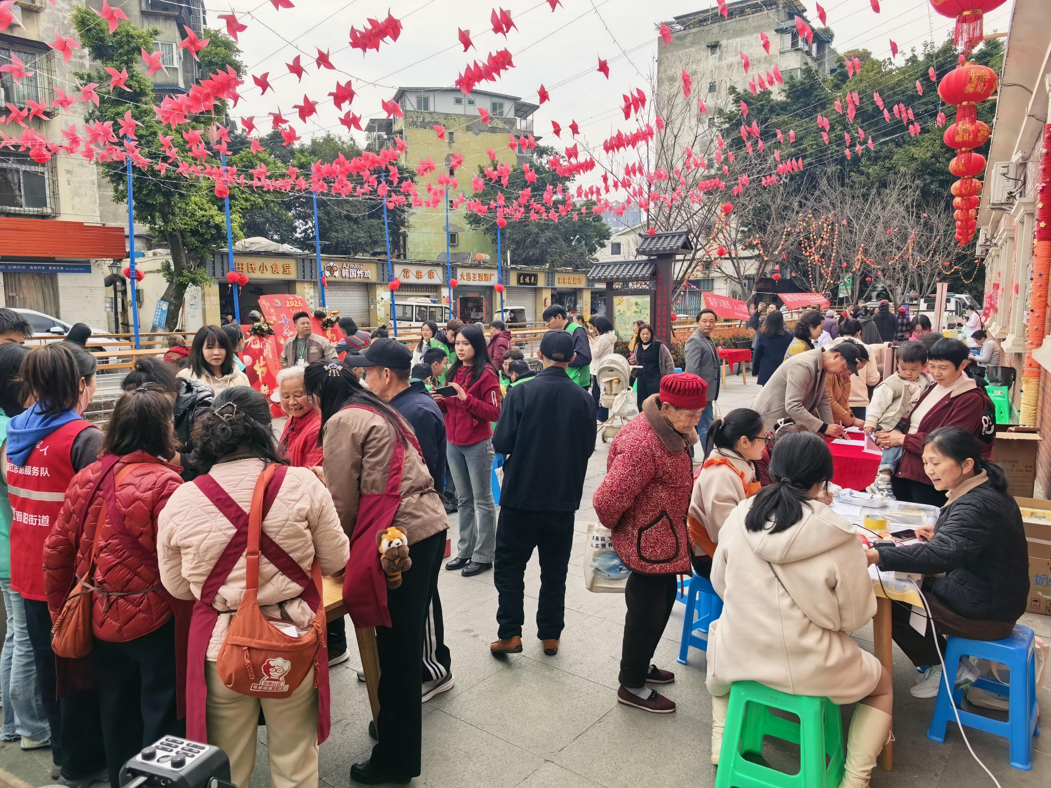 “邻居嬢嬢”成长记：从“我在看”到“我在干”(图18)