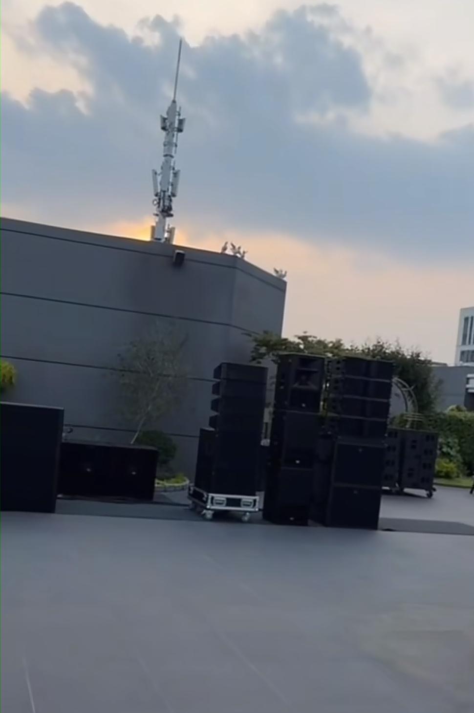采购的音响（视频截图）