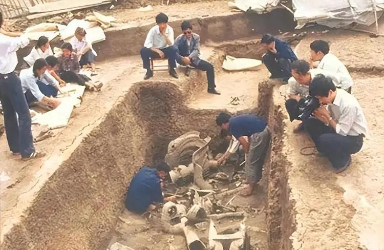 三星堆竟不属于任何朝代？考古学家颤抖：中华文明源头要改写？