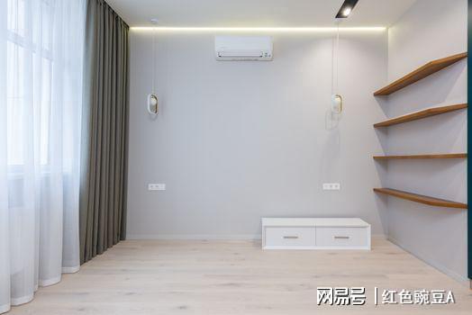 空荡的房间