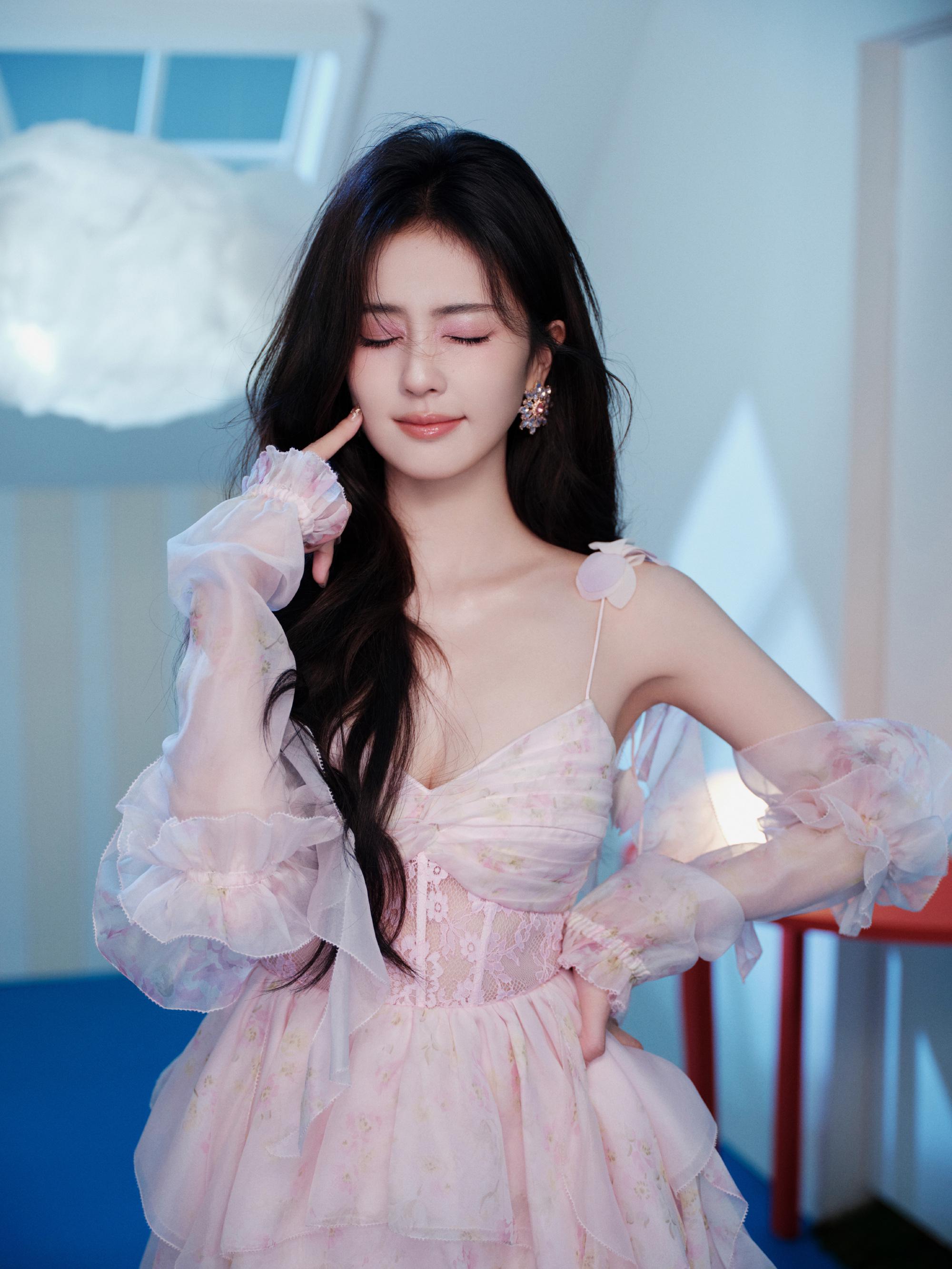告黑成常态!为什么越来越多明星不愿 "忍气吞声",拿起法律维权? 告黑成常态!为什么越来越多明星不愿 "忍气吞声",拿起法律维权?