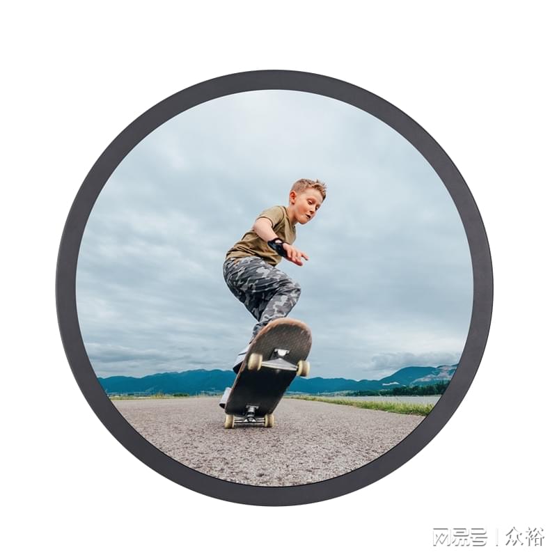条形商用显示屏