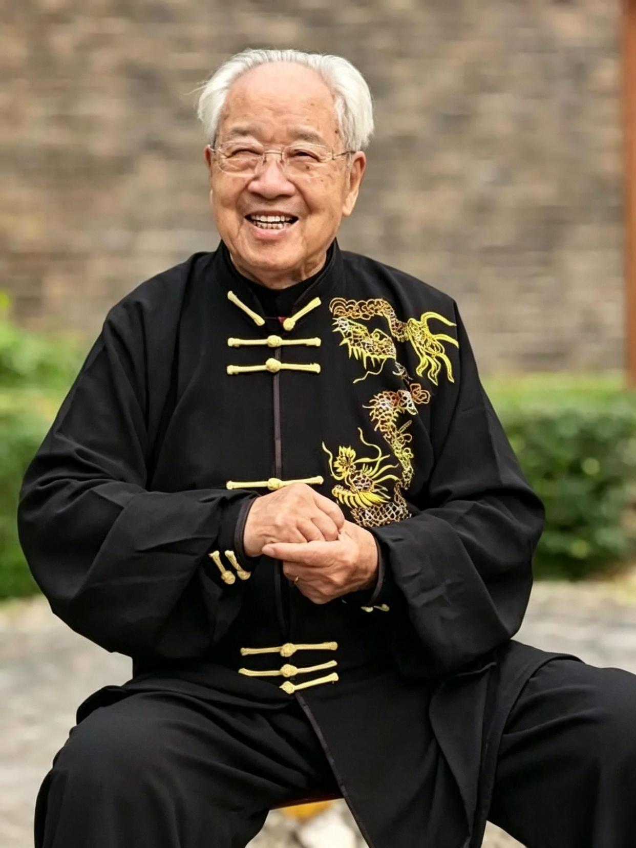 笑口常开的陈全忠