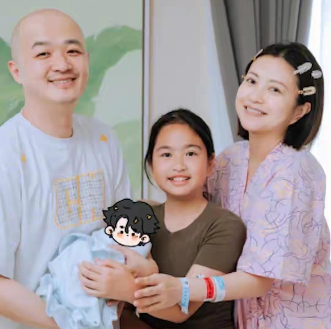 出轨风波才6天，42岁包贝尔再迎噩耗，景甜也救不了他！