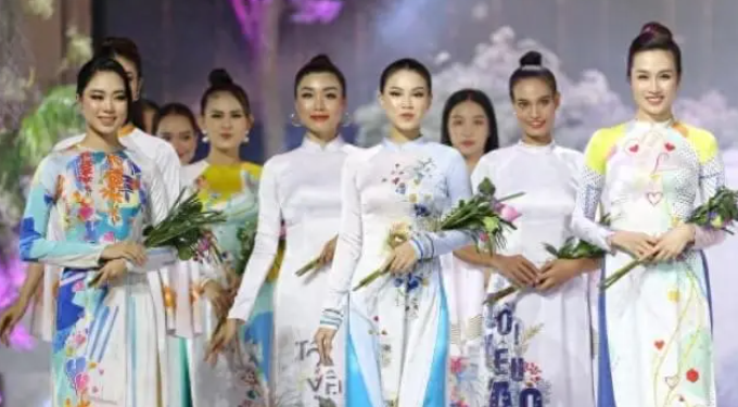 与中国失联300年后，这群忘记汉语的明朝后裔正重新找回华夏根脉