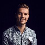 墨镜小哥魏文杰