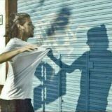 来瓶八二年的特仑苏