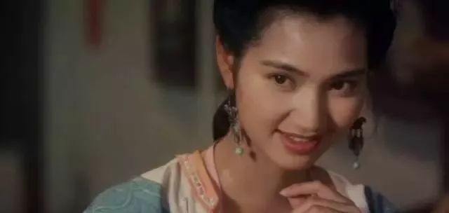 前TVB花旦未婚生子,38岁二婚获真爱!老公偷食