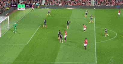 伊布:一枚进球的灵魂在跳跃_网易订阅