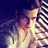 生活能手小蚱蜢