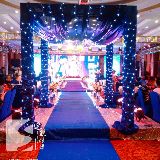 泪水在我的眼里打转