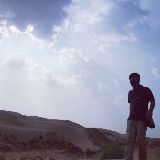 忍不住英俊的笑起来