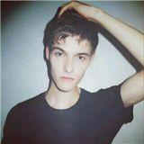 每日一笑而过一