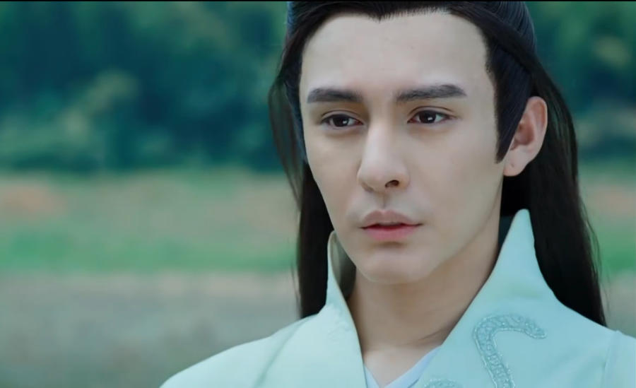 《香蜜》官方回应邓伦吃蜈蚣,原来邓伦吃蜈蚣