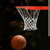 愉快的黑色篮球