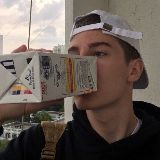 灯火阑珊照梧桐