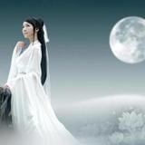 美人涓涓隔秋水