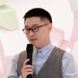 曾星龙家庭教育