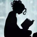 抱着女儿看历史