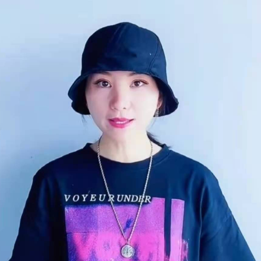 你们的心月老师吖