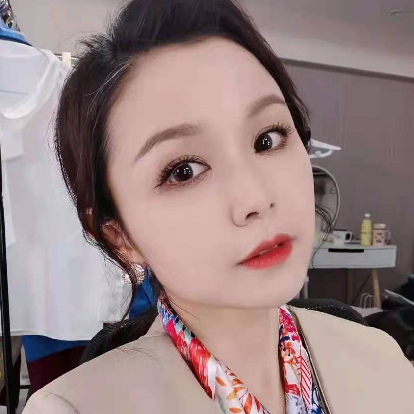 万小颖