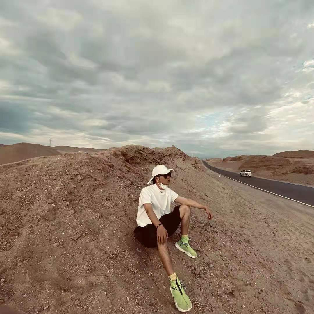 不安静的晓龙