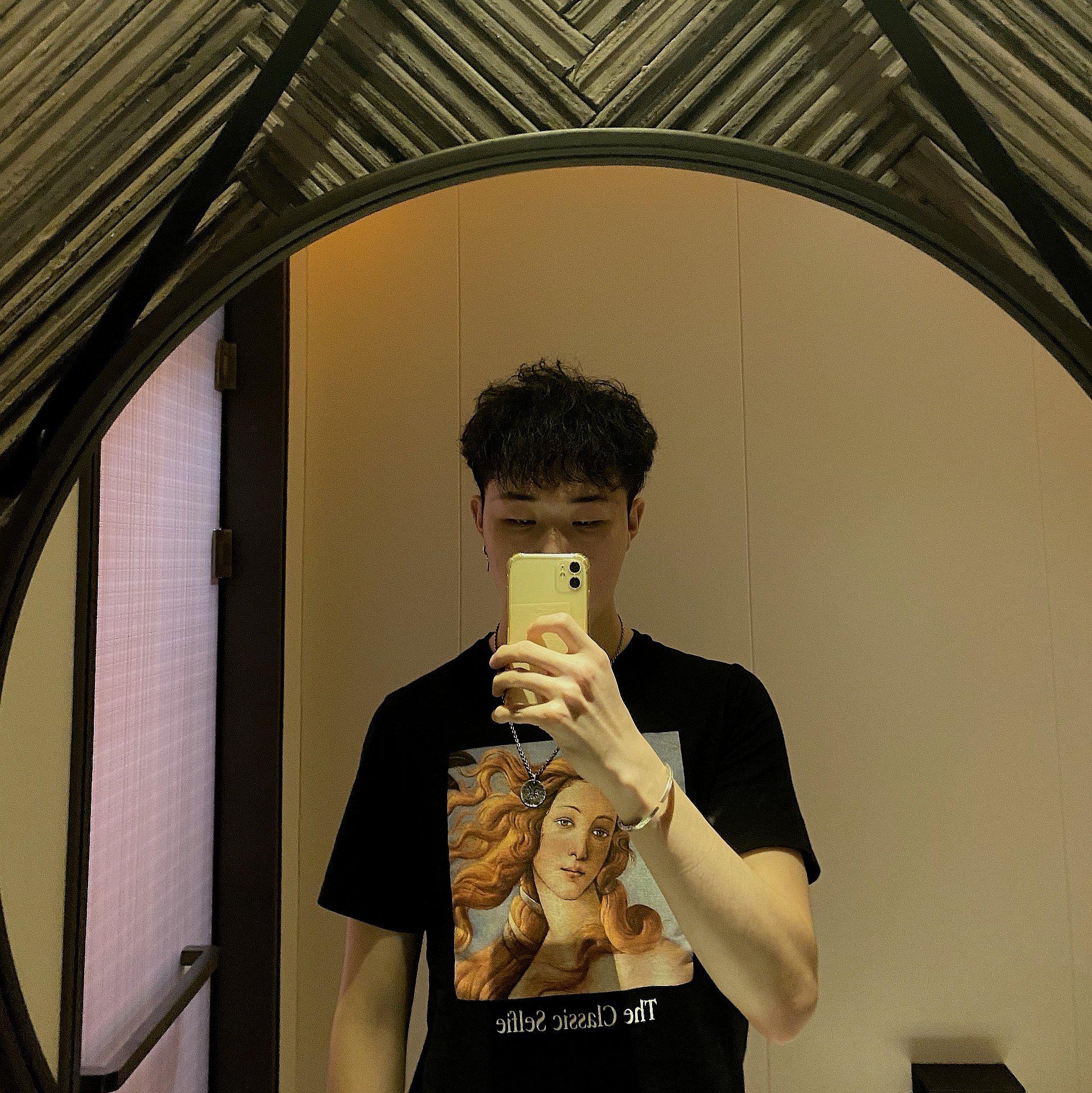 唱歌跑调的高叔叔