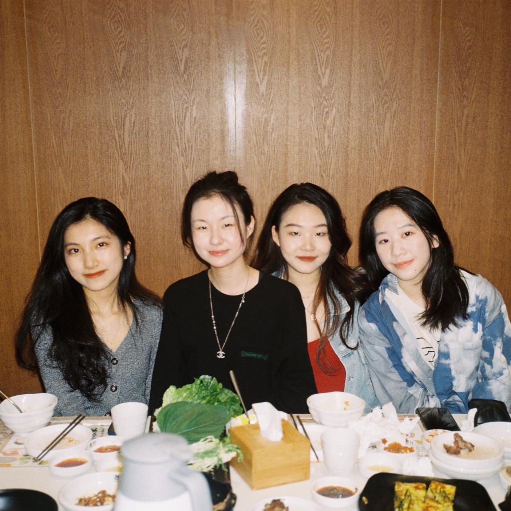 Helen_wongg