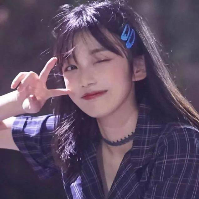 红泪垂百事非_1