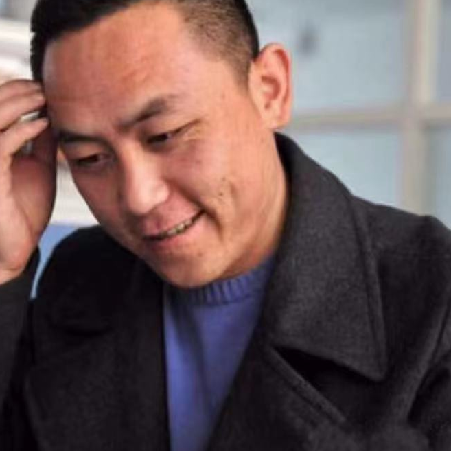 包正忠女装供应链