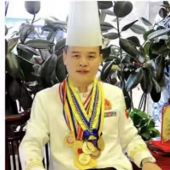 热爱烹饪的糕zhuo大厨