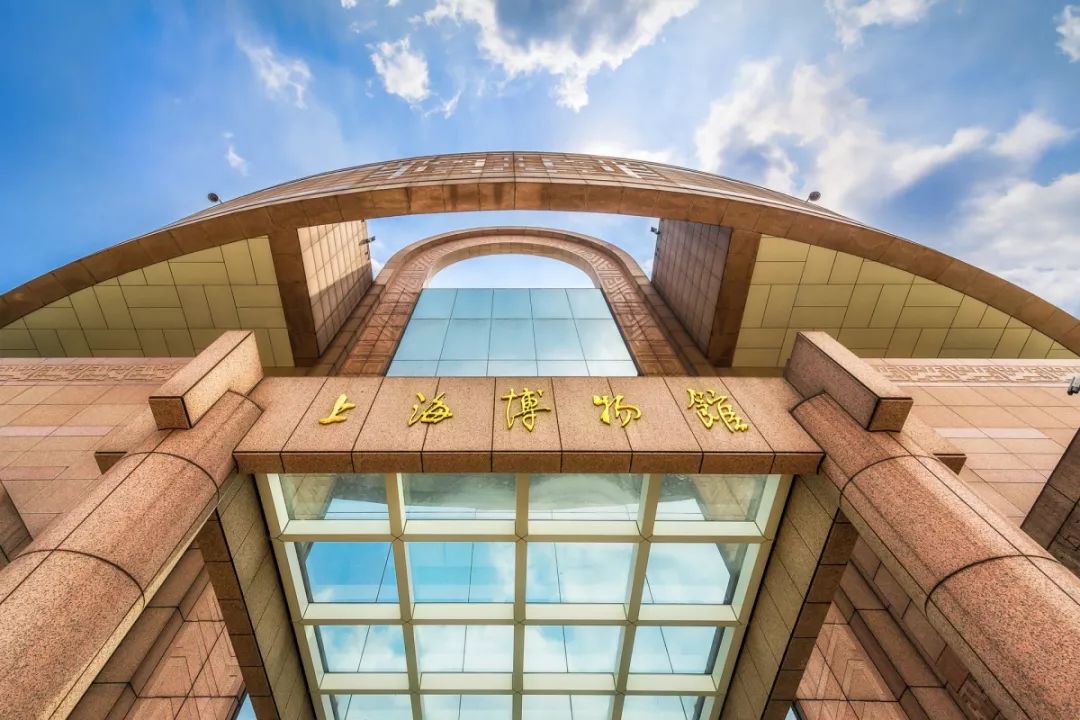 去过n次的人民广场站,每个出口都有不同的精彩!