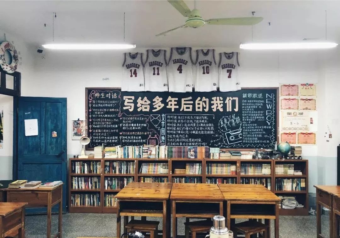 趣店周榜|为了煲一锅属于90年代的鸡汤,他们把餐厅开进了女生宿舍