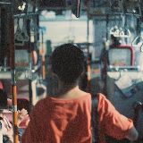 一位追剧的仙女