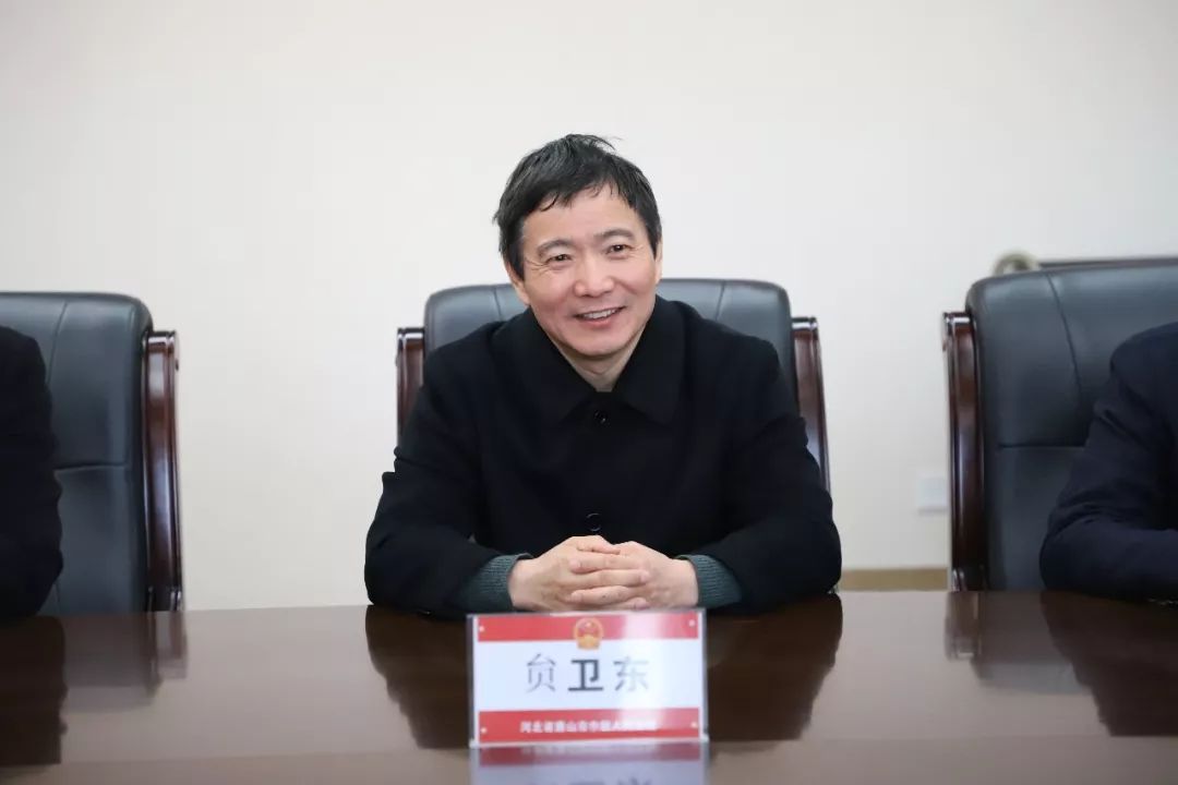 副院长胡永军            唐山中院党组副书记,常务副院长贠卫东参加