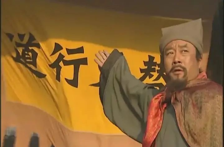 所以最后, 宋江怎么可能在这样一个奸党乱政的朝代里,真正实现他