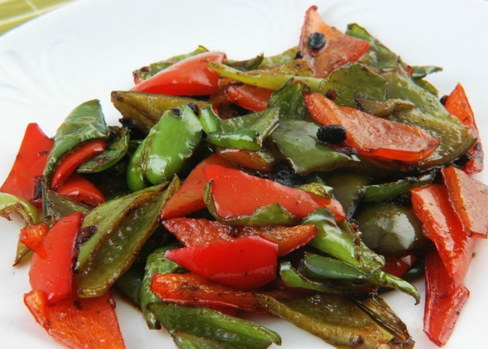 炒什么菜需要放什么调料 96cf3841p00qeomdv00flc000j700dqc.png