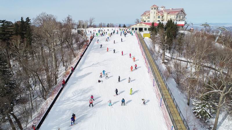 丹东太阳岛滑雪场图片