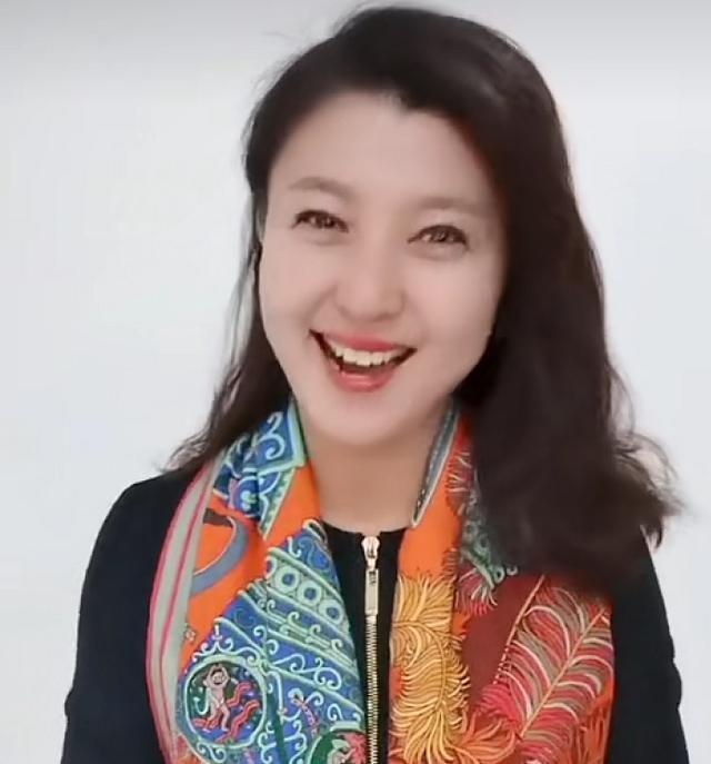 姓闫的女演员都有谁图片