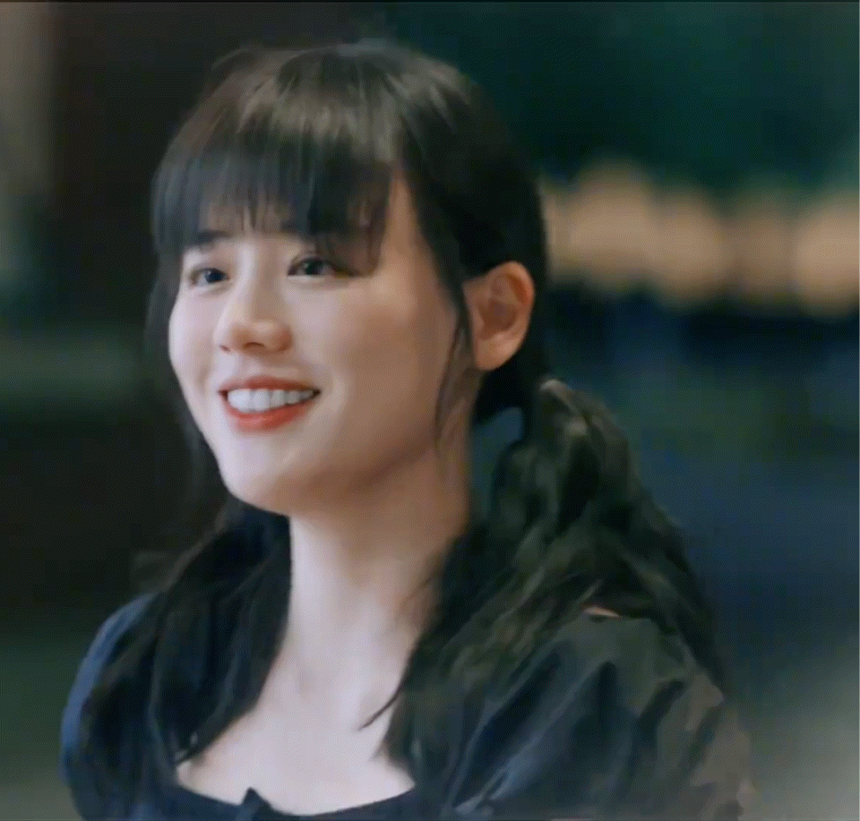 马思纯的双马尾造型也太清纯了吧