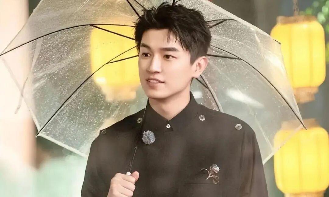 陈妍希被陈晓抹黑多年?张柏芝庭审崩溃大哭?杨旭文恋爱劈腿了?黄杨钿甜起诉B站?夫妻主持背后骂脏话?