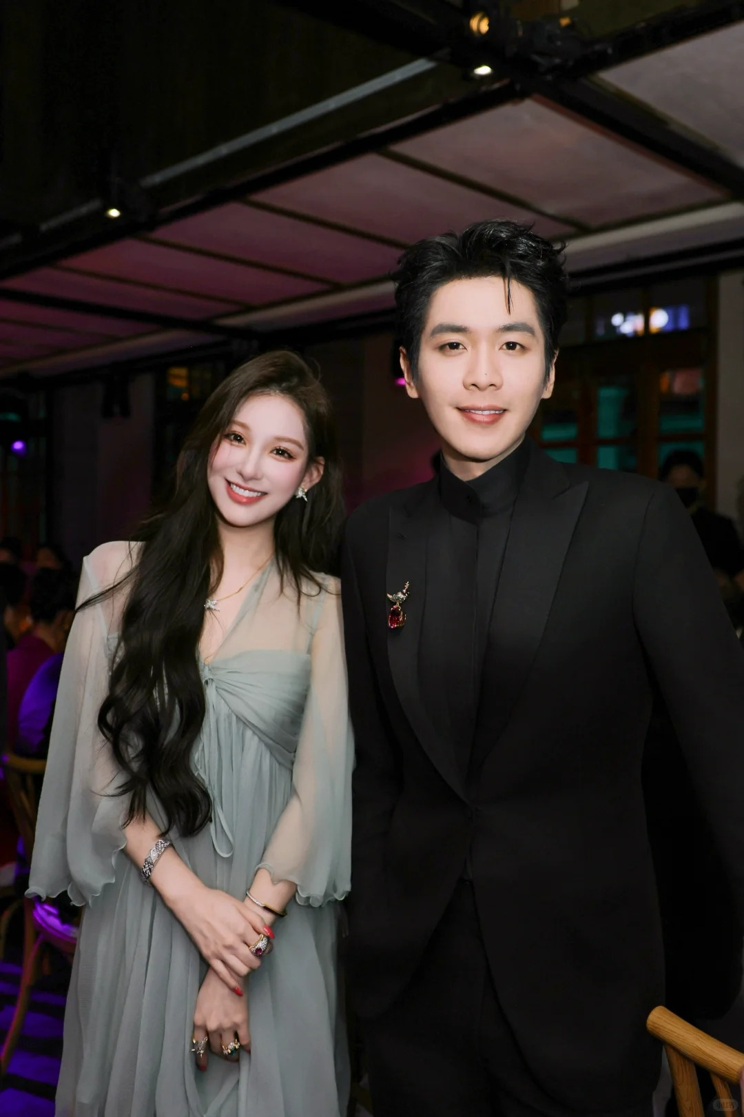 华宵一 VS 花三三:由一辆劳斯莱斯引起的婚恋大宫斗