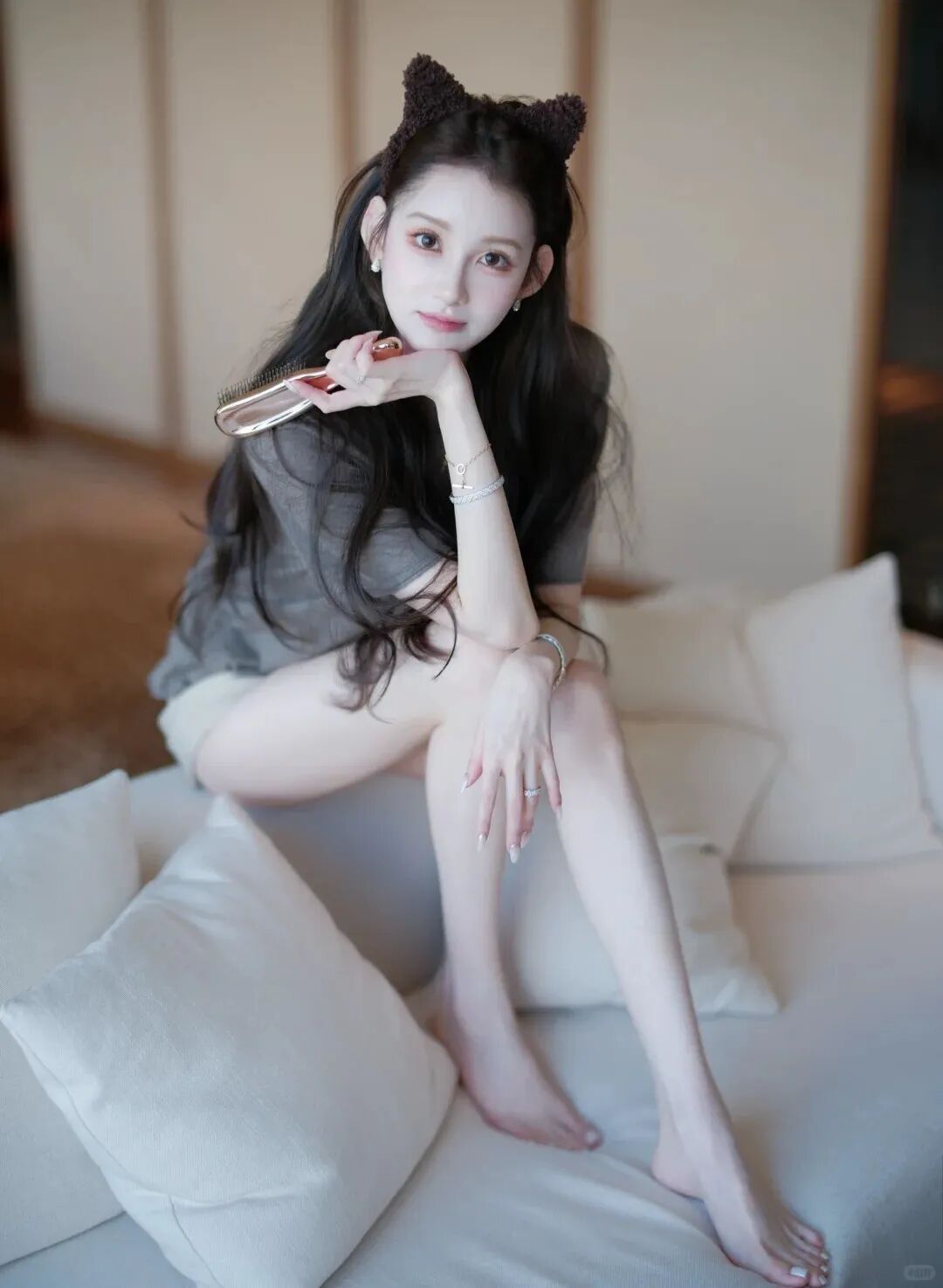 华宵一 VS 花三三:由一辆劳斯莱斯引起的婚恋大宫斗