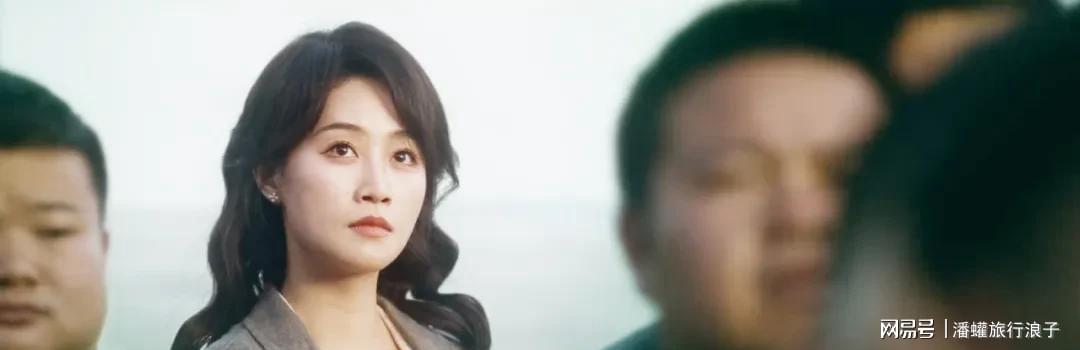 《风与潮》开局亮眼,37岁女二号演技惊艳