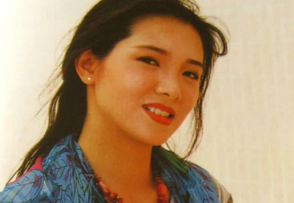 当年的刘玉婷出演古装戏,确实相当合适,但是事业上一直都不顺,后来她