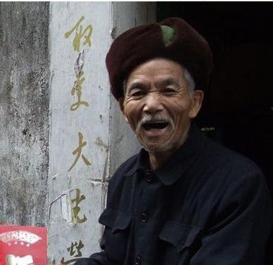 打开网易新闻 查看精彩图片斯人已逝,如今刘永福的后裔已经重现于钦州