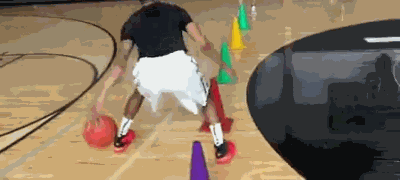 篮球教学-几种运球训练的方法